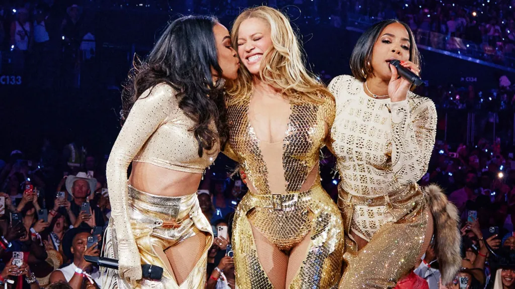 Les Destiny’s Child de nouveau ensemble lors du dernier concert de la tournée de Beyoncé